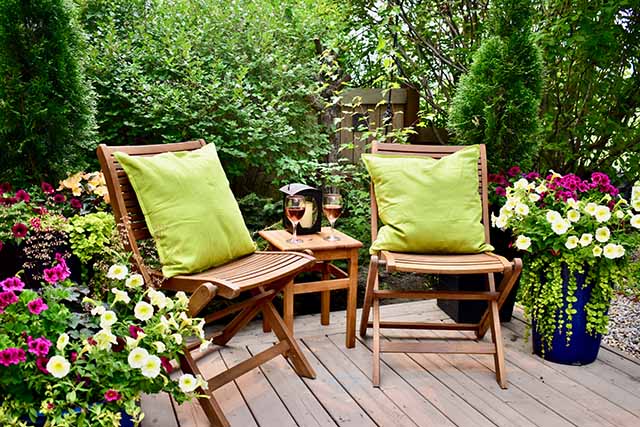 Quick Tips to Update Your Patio